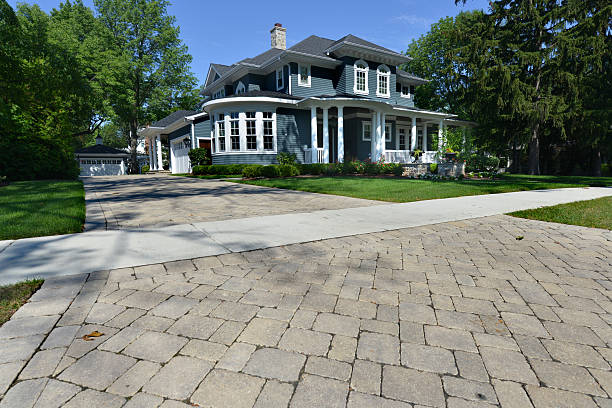 Best Driveway Borders and Edging Pavers in China Spring, TX